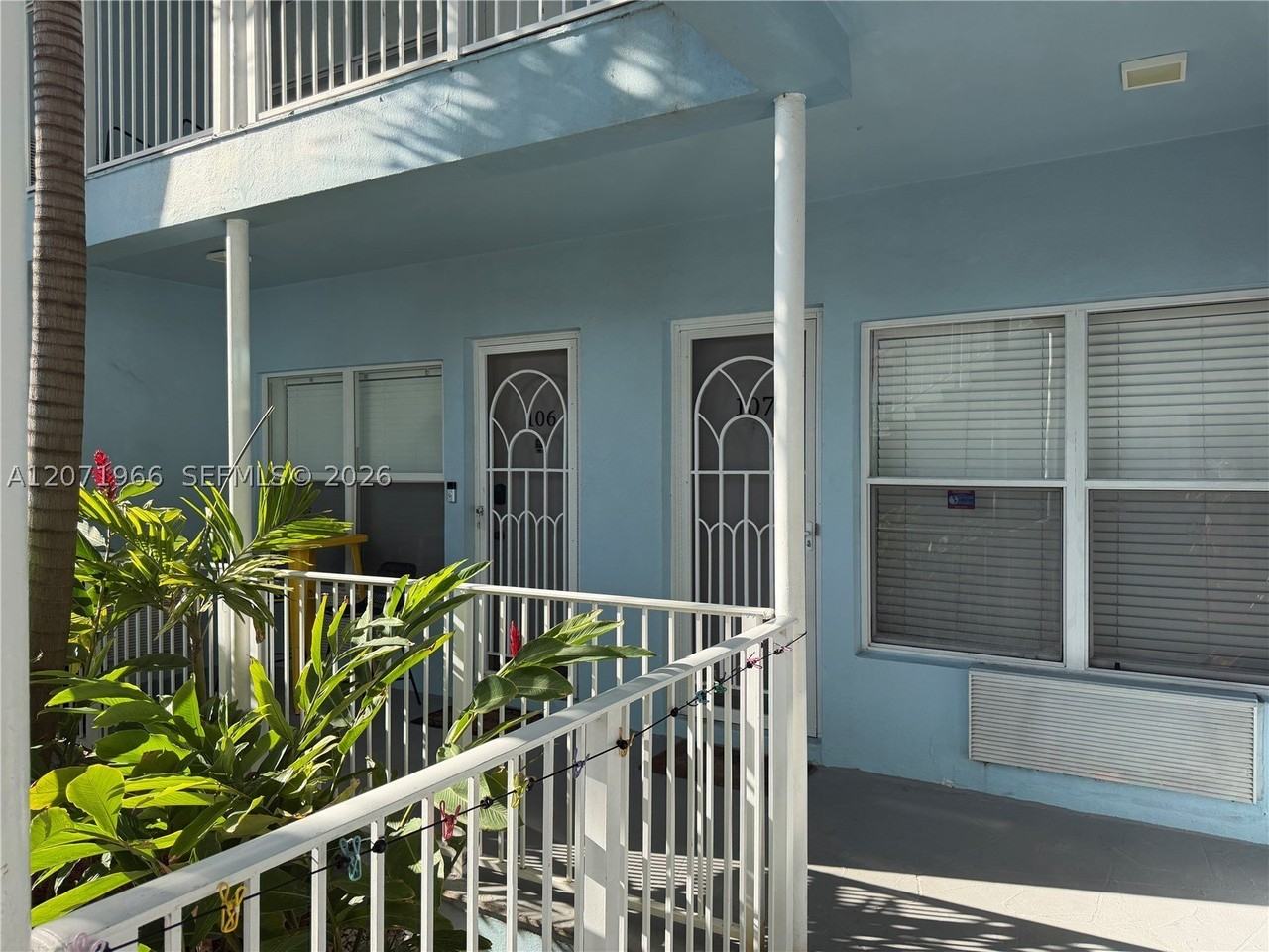 315 Van Buren St #107B - Photo 5 of 29