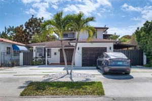featured image of 2430 Sw 22nd Ter