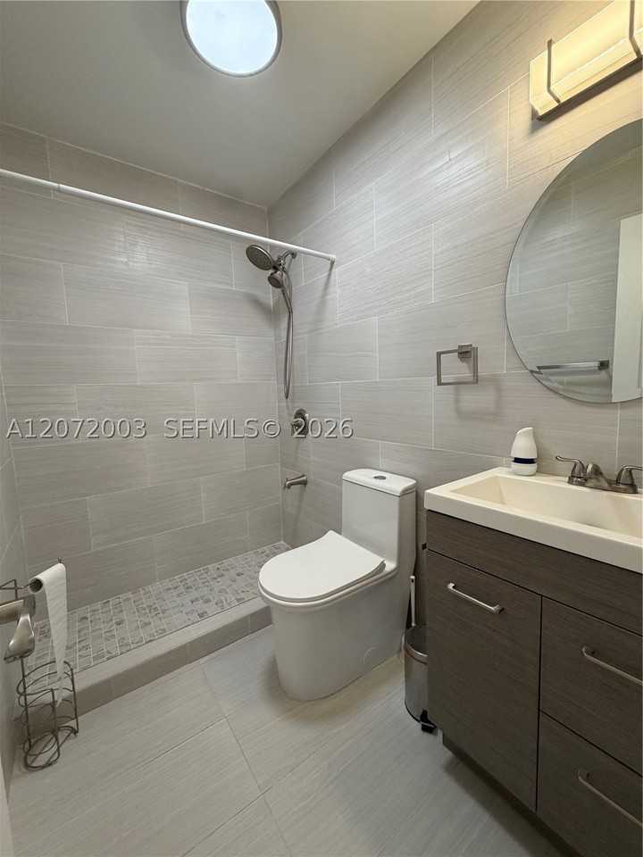 5450 Nw 177th Ter #0 - Photo 3 of 11
