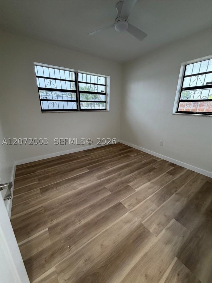 5450 Nw 177th Ter #0 - Photo 5 of 11