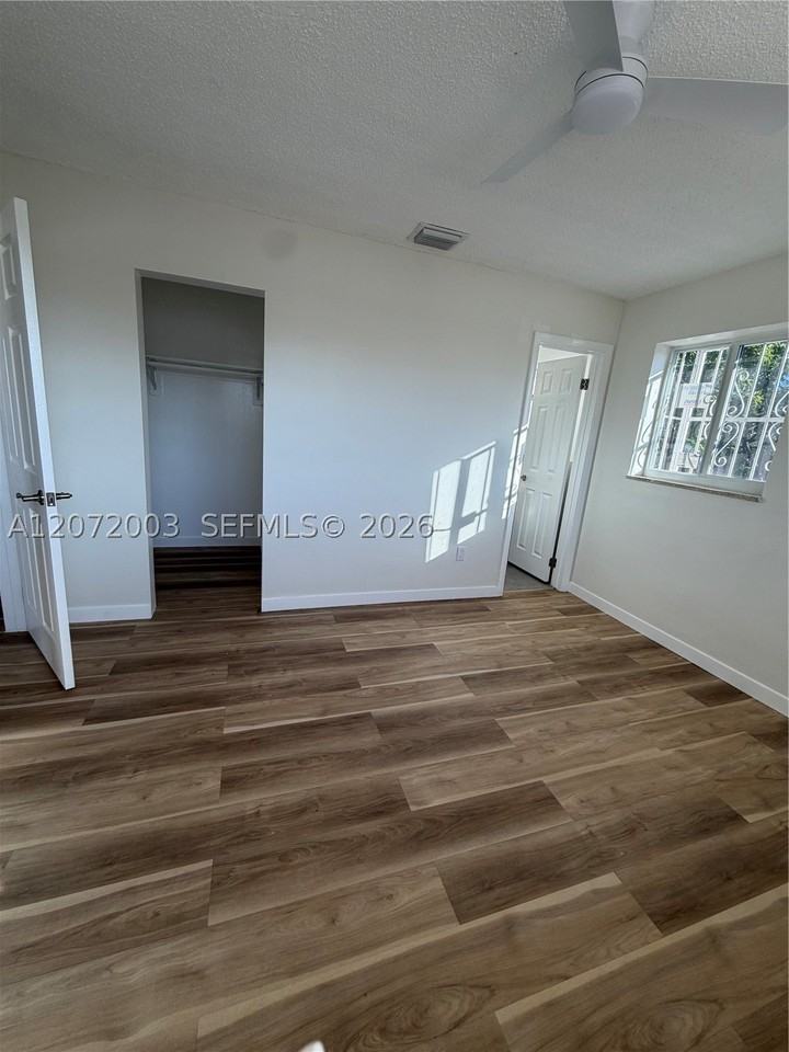 5450 Nw 177th Ter #0 - Photo 7 of 11