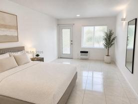 6498 Collins Ave #40 - Photo 1 of 1