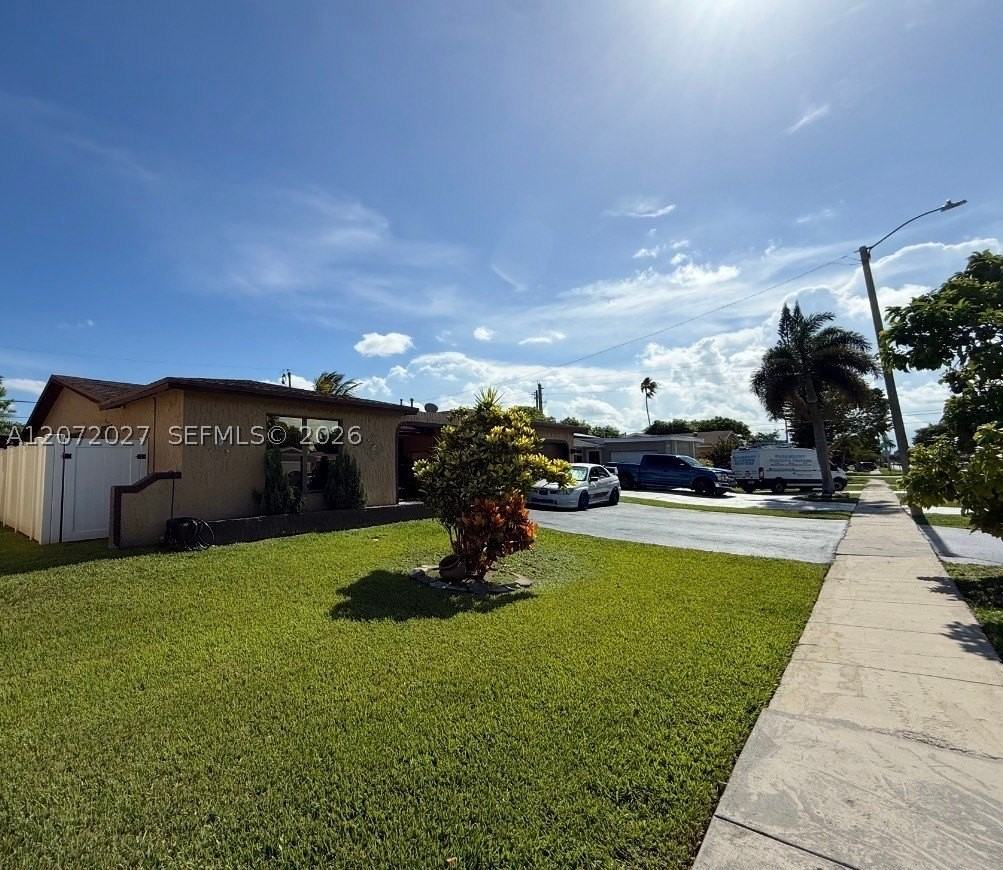 11450 Nw 30th Pl - Photo 2 of 15