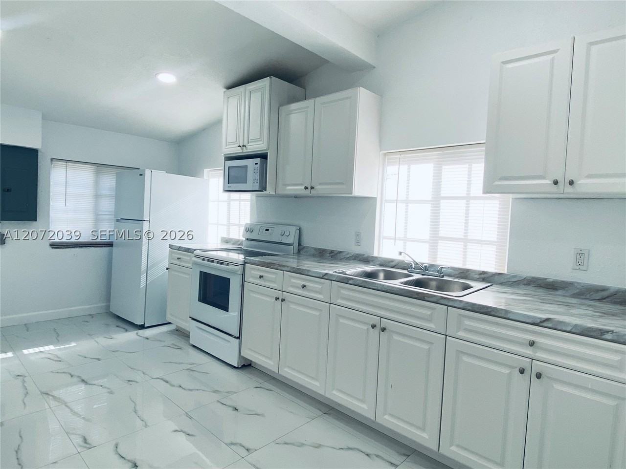 3100 Nw 86th St #BACK - Photo 3 of 10