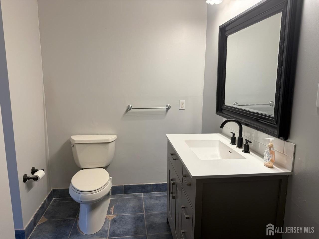 79 Park Gate Dr - Photo 7 of 13