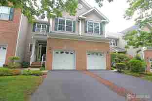 72 Truman Ave - Photo 1 of 1