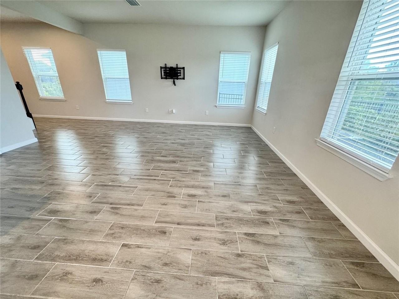 5424 Peaceful Creek Cv - Photo 6 of 50