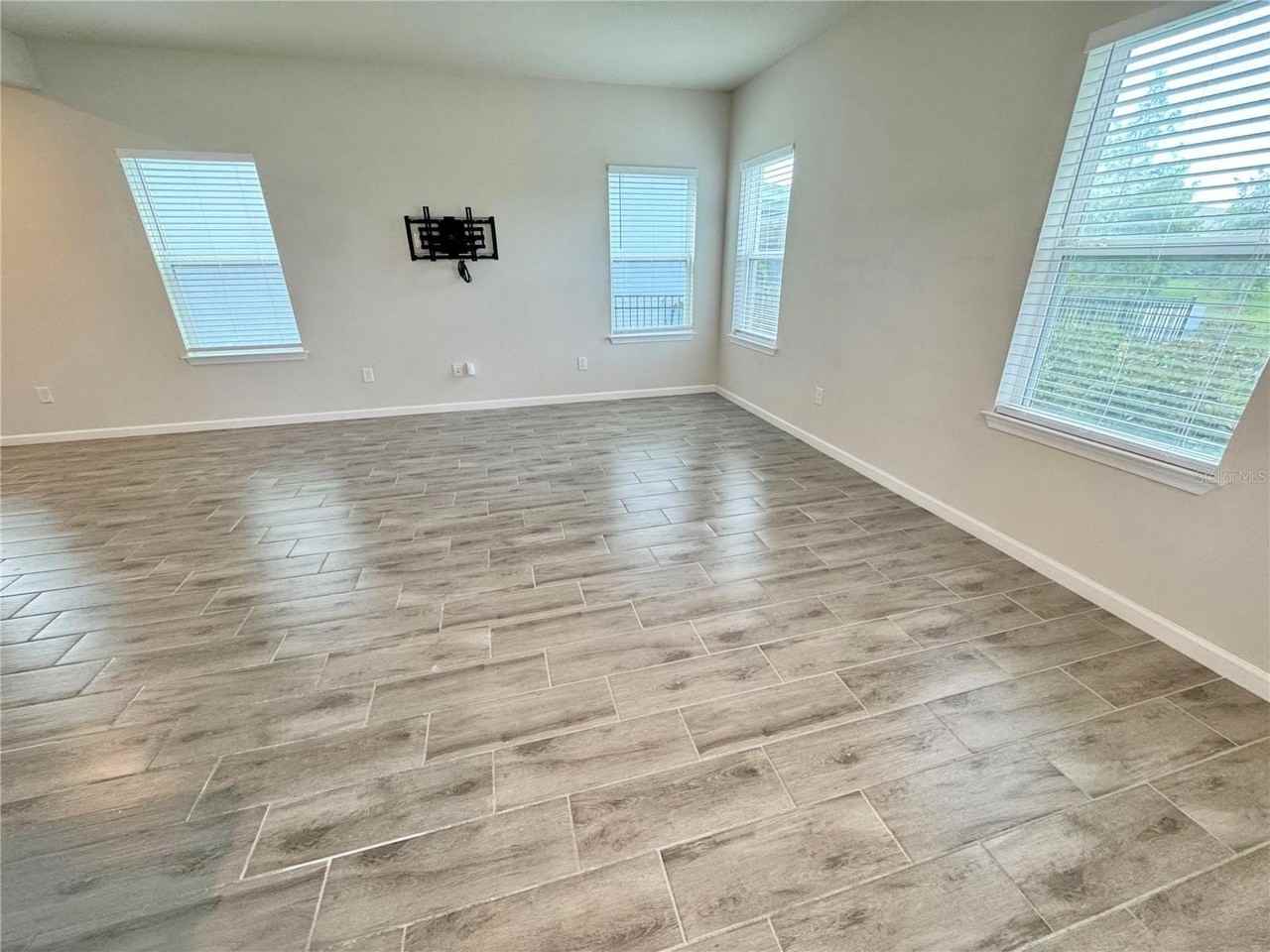 5424 Peaceful Creek Cv - Photo 7 of 50