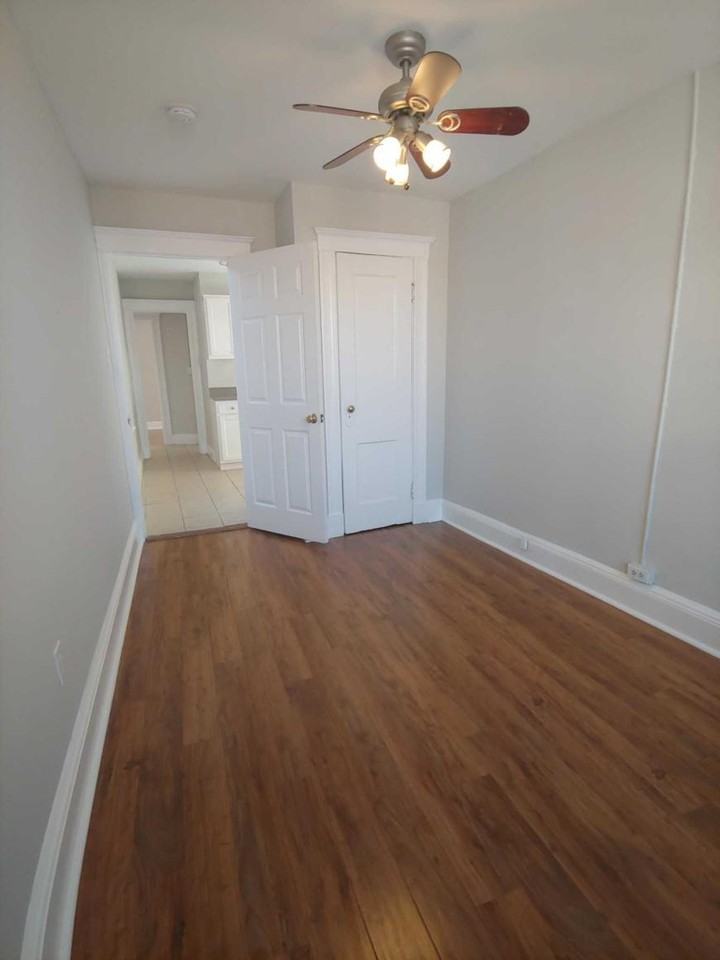 234 Hanover St - Photo 7 of 10