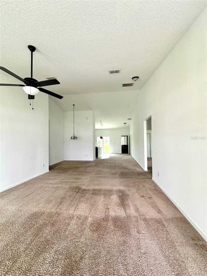 102 Aurelia Ct - Photo 2 of 19