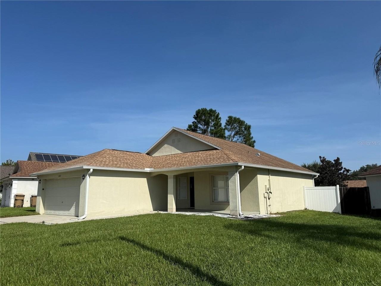 16212 Coopers Hawk Ave - Photo 2 of 15
