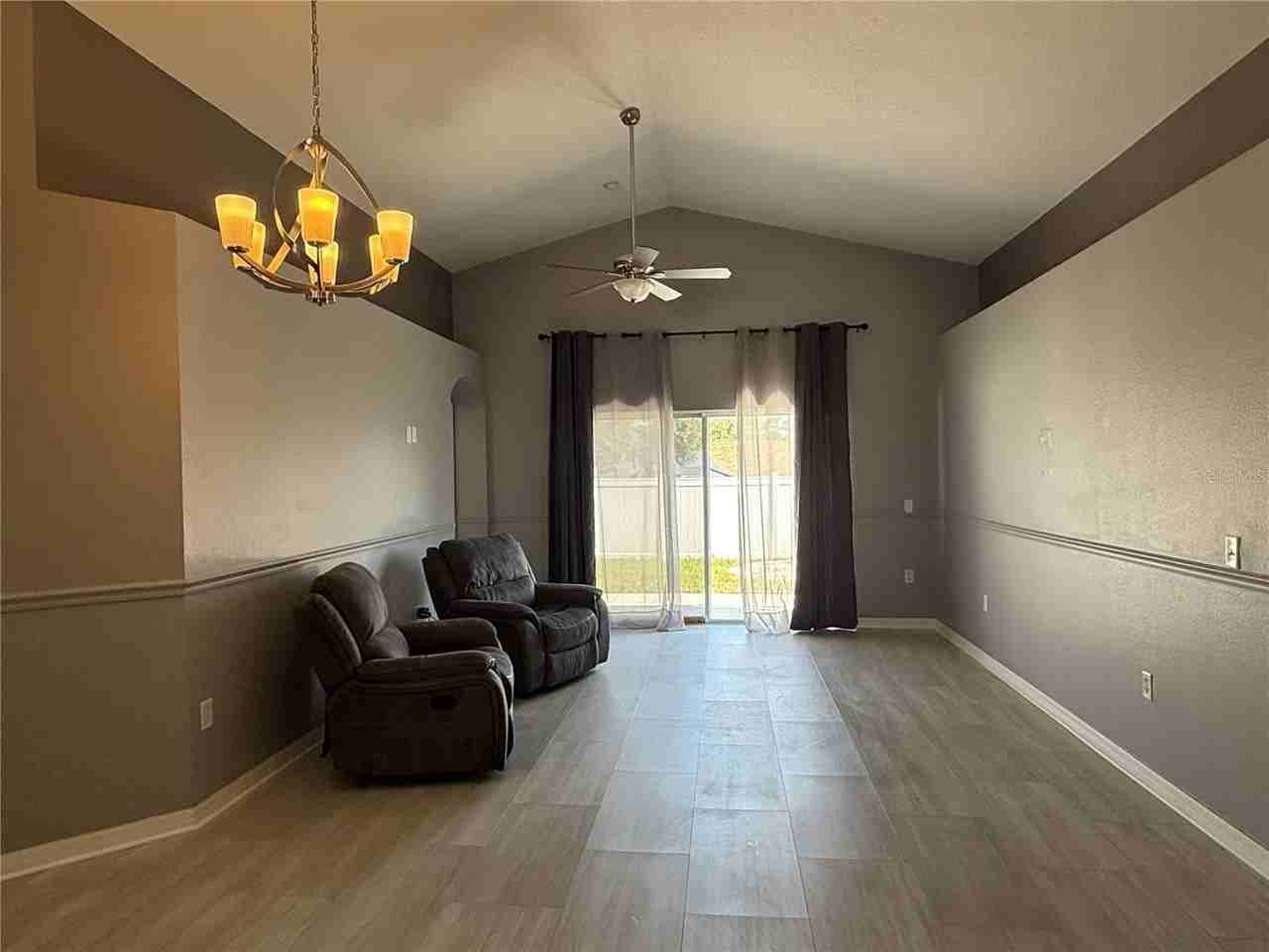16212 Coopers Hawk Ave - Photo 3 of 15