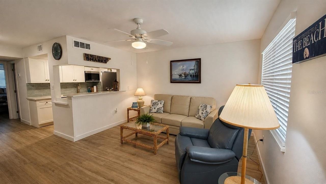 9715 Harrell Ave #14 - Photo 7 of 34