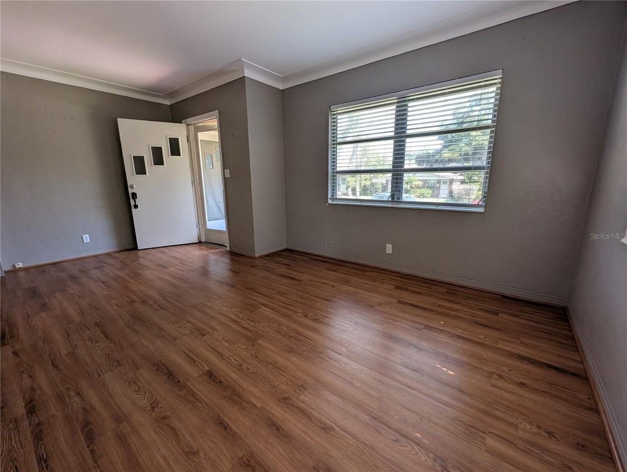 206 12th Ave N - Photo 6 of 22