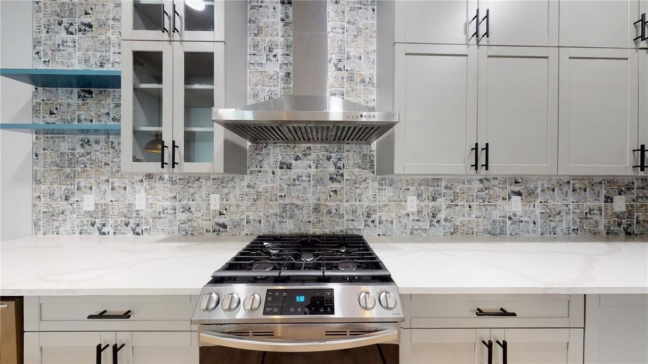 1246 Bass Blvd #A - Photo 3 of 47