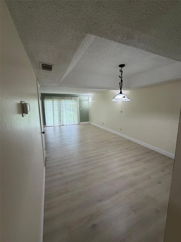 7605 Pasa Dobles Ct - Photo 2 of 14