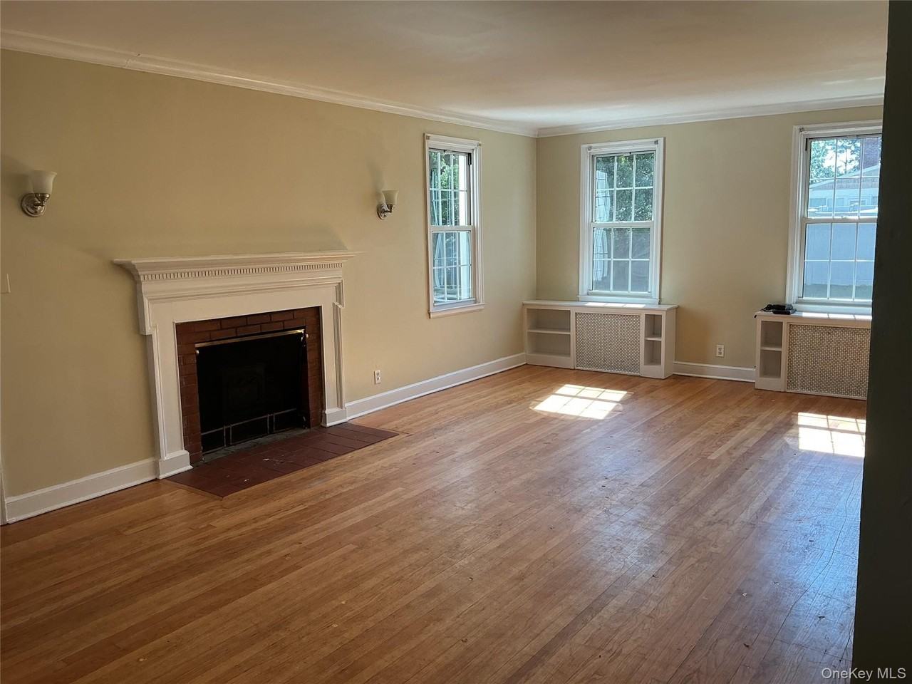 45 Tennyson Ave - Photo 7 of 21