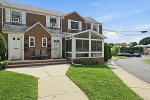 featured image of 26070 73rd Ave