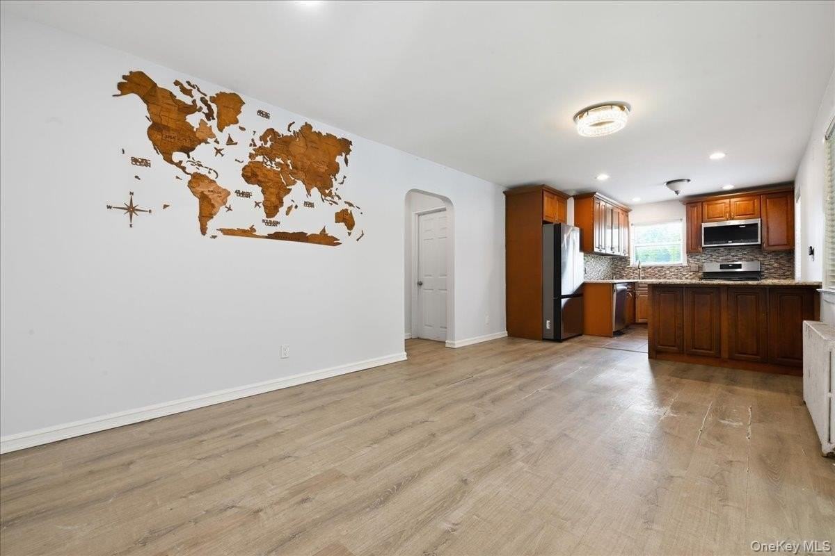 26070 73rd Ave - Photo 2 of 27