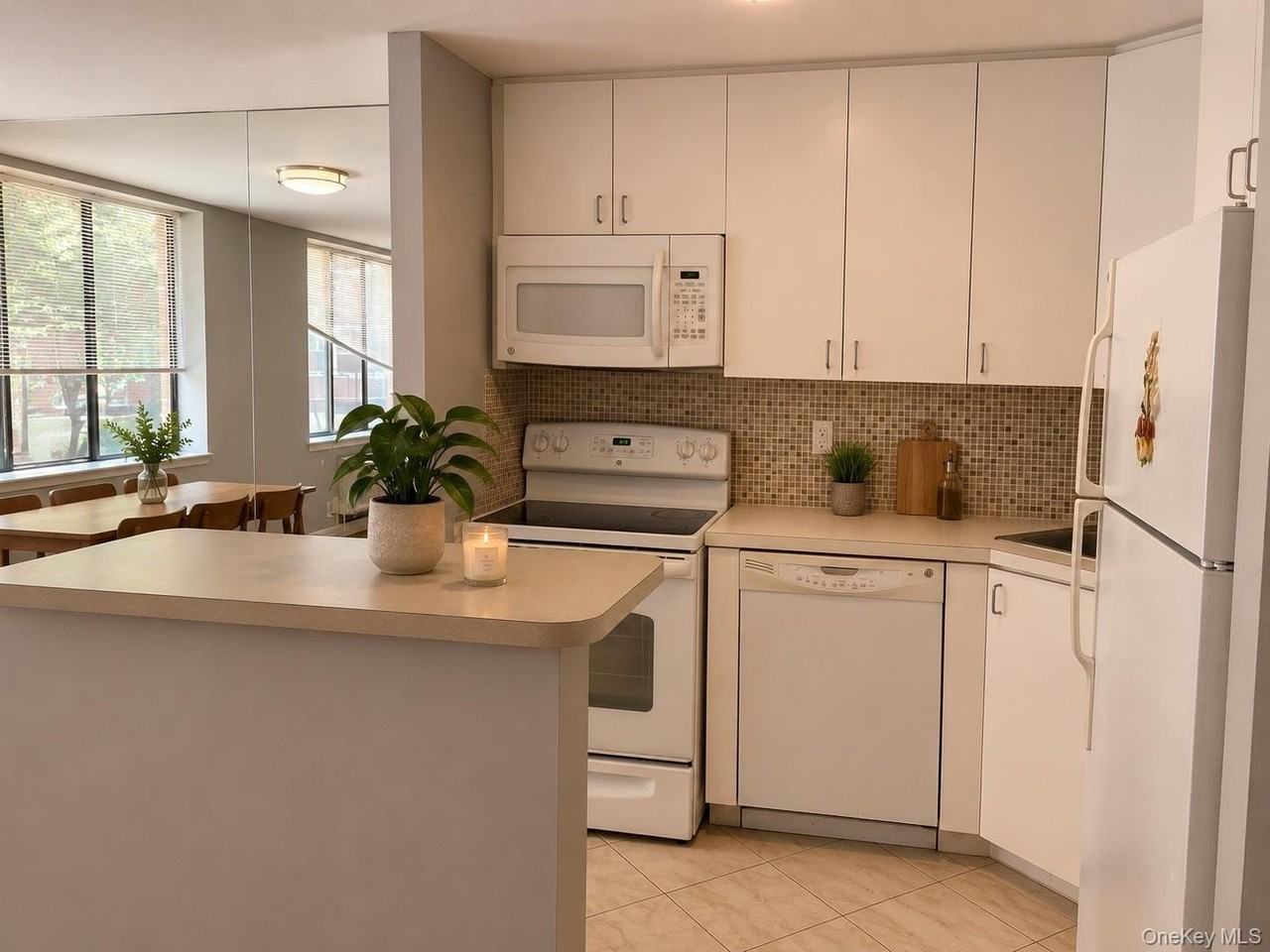 10 Canterbury Rd #1B - Photo 7 of 19
