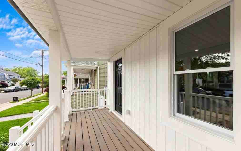 824 Dunlewy St - Photo 4 of 30