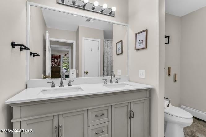 51 Venice Dr - Photo 4 of 25