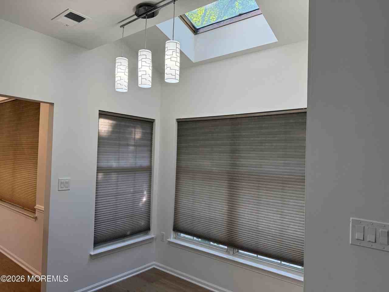 33 Brownstone Rd - Photo 6 of 25