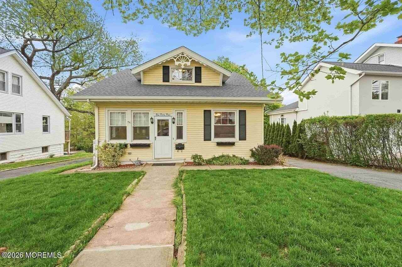 144 Crestwood Ave - Photo 2 of 23