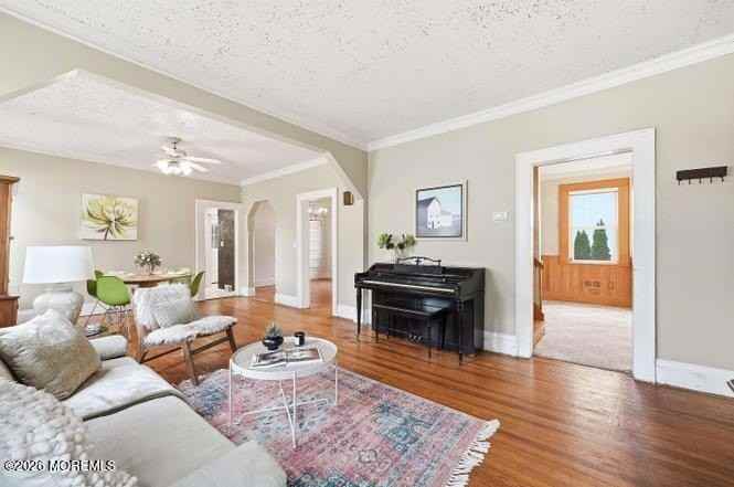 144 Crestwood Ave - Photo 5 of 23