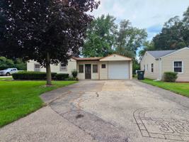 featured image of 336 E Orchard St