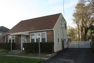 1000 E Touhy Ave - Photo 1 of 1