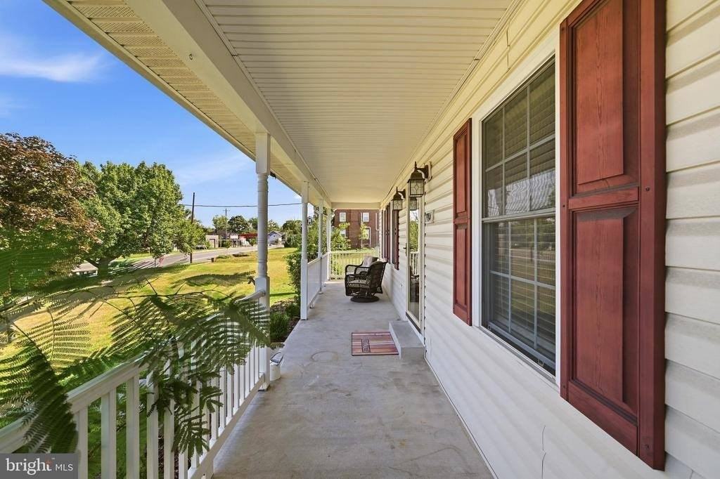7984 Main St - Photo 5 of 36