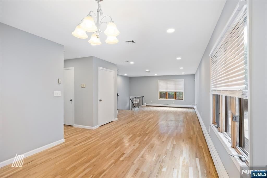 213 5th St #A - Photo 5 of 24