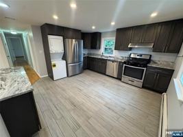 featured image of 151 Lee St #2ndFL