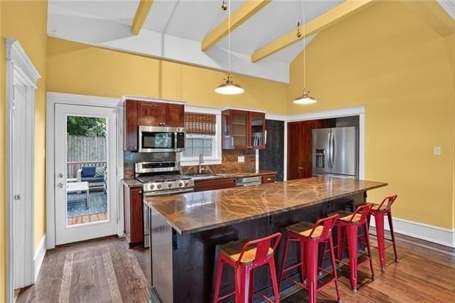 516 Peniston St - Photo 5 of 16