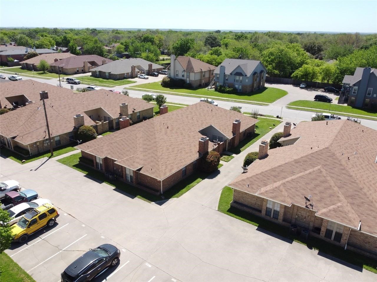 3125 Tudor Ln #3129 - Photo 4 of 4