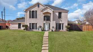 745 Woodridge Dr - Photo 1 of 1