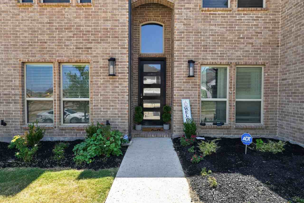 3861 Poppywood Rd - Photo 2 of 36
