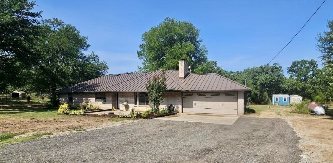 524 Sanders Rd - Photo 2 of 25