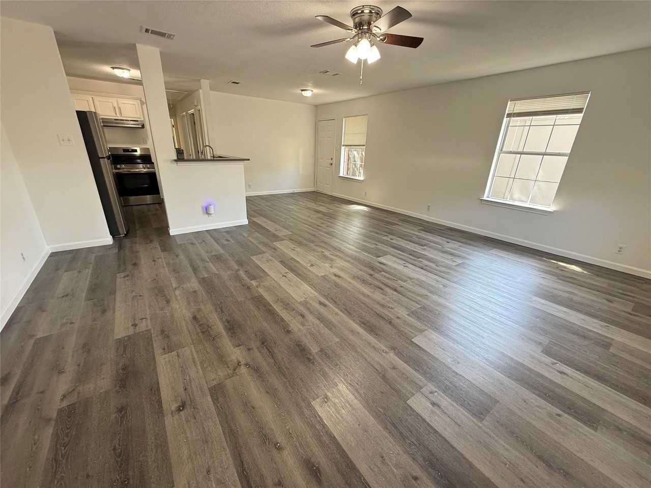 2601 N Hickory St #A - Photo 2 of 13