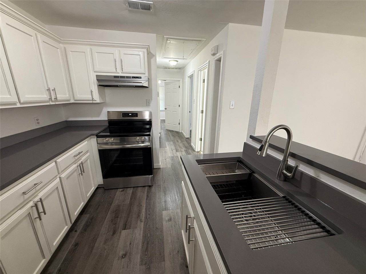 2601 N Hickory St #A - Photo 6 of 13