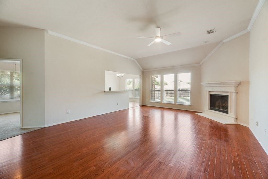 112 Singletree Ln - Photo 6 of 24