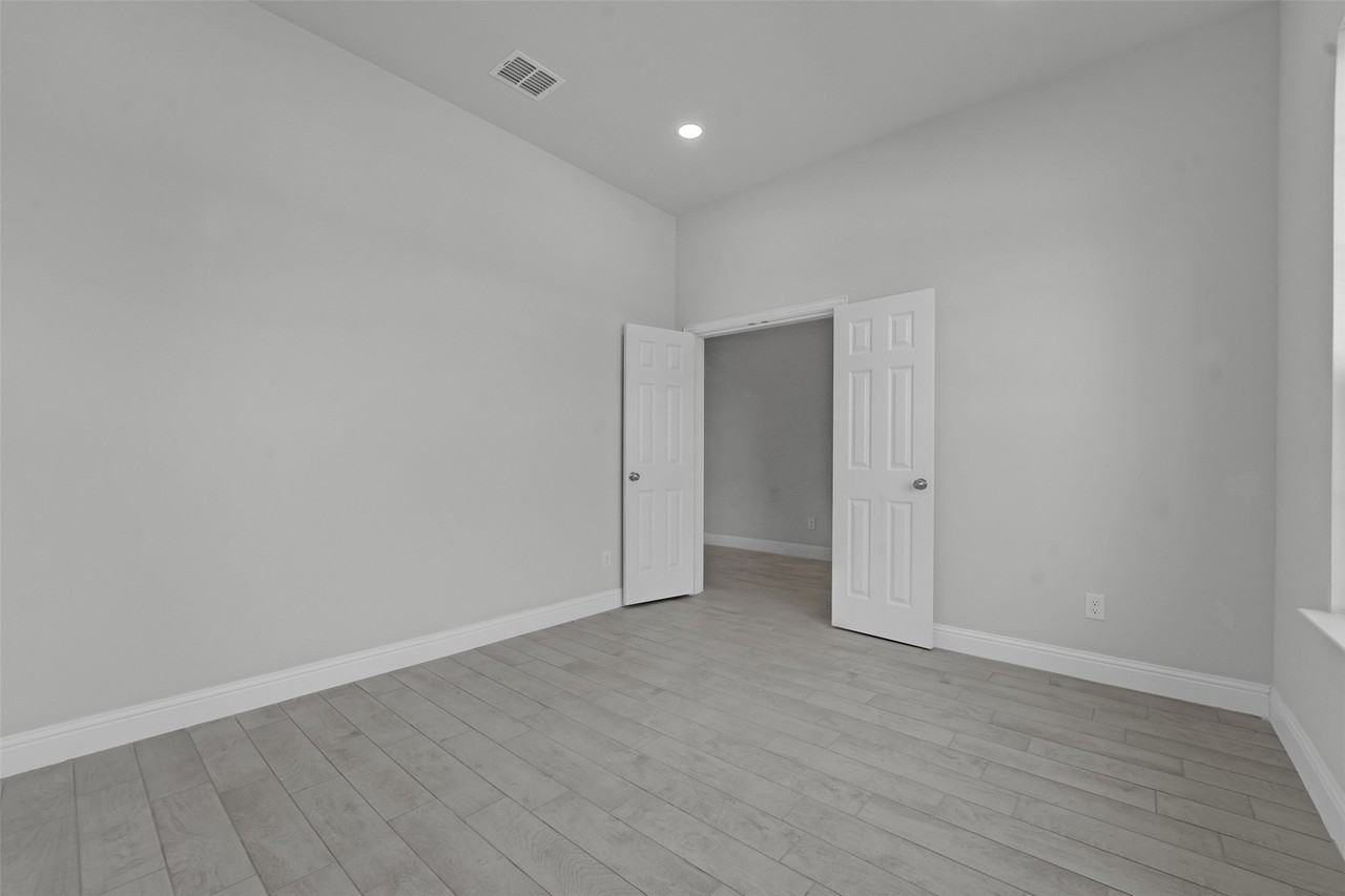 3004 Cremini Fls - Photo 4 of 29