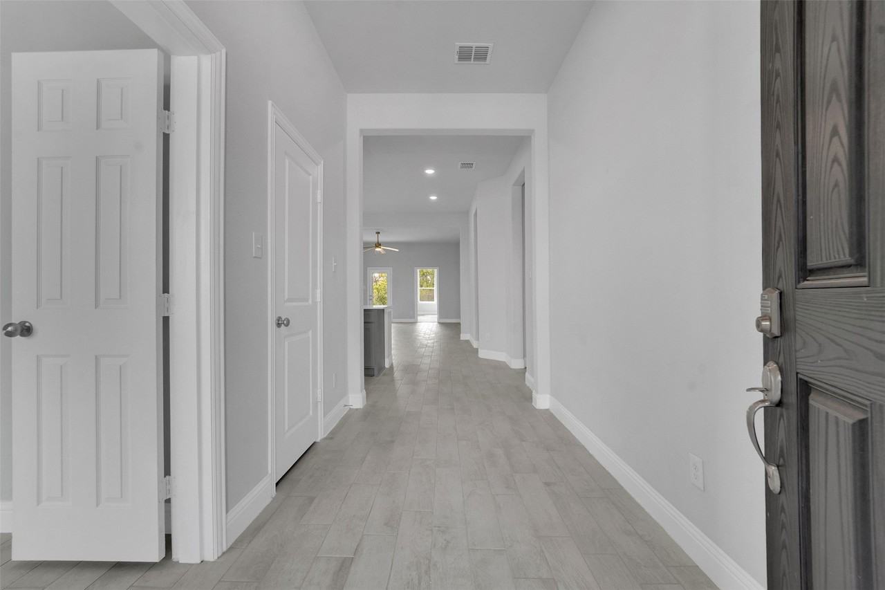 3004 Cremini Fls - Photo 5 of 29