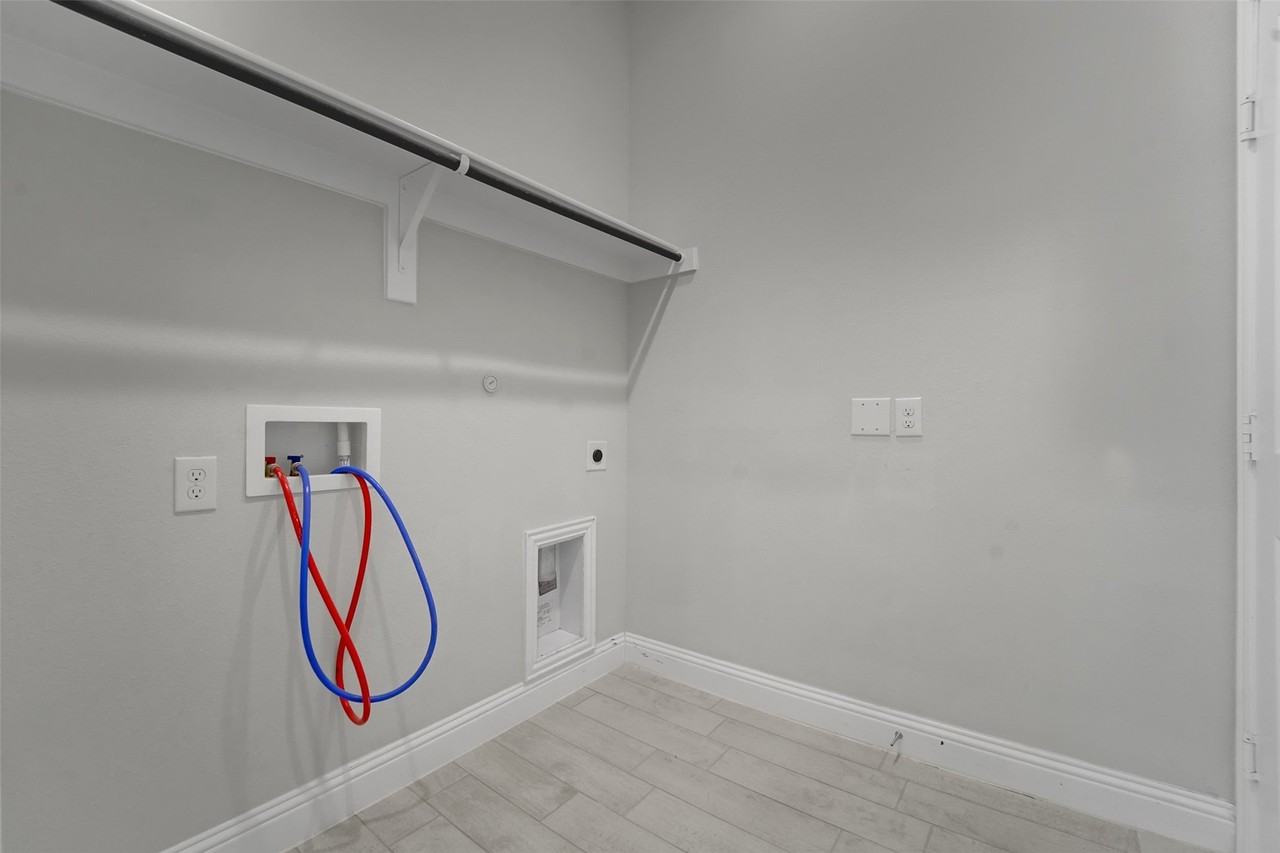 3004 Cremini Fls - Photo 6 of 29