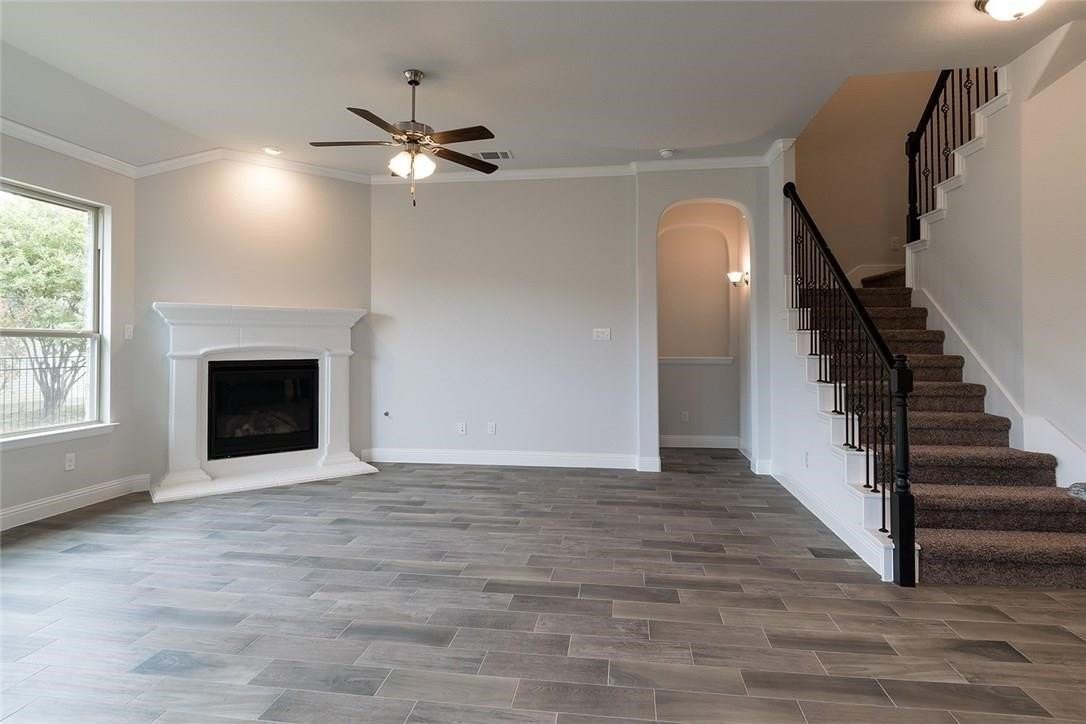 4004 Knollbrook Ln - Photo 7 of 26