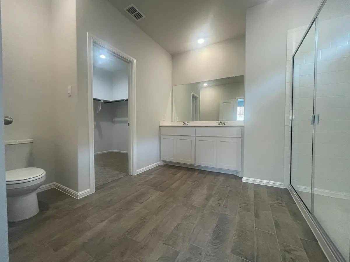 953 Braymer Ln - Photo 7 of 9