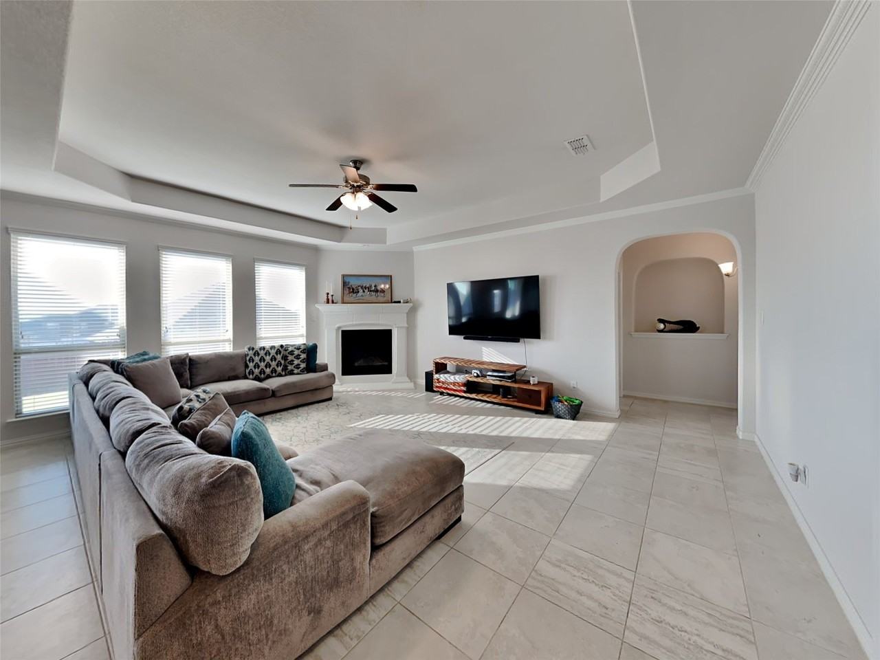 228 Open Sky Dr - Photo 2 of 14
