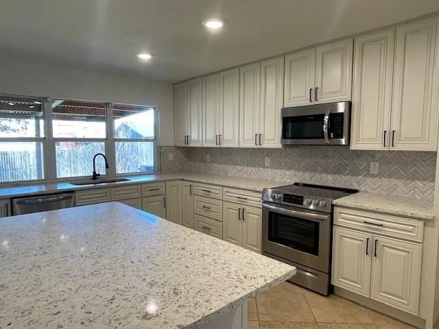 5220 Sherman Dr - Photo 2 of 10