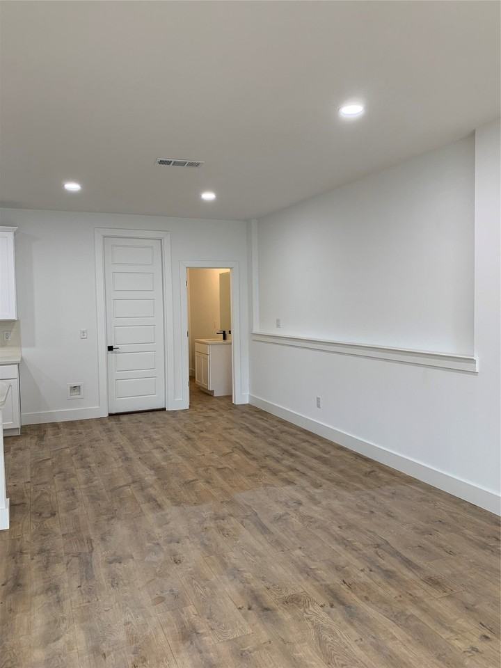 9471 Timberleaf Dr - Photo 6 of 36